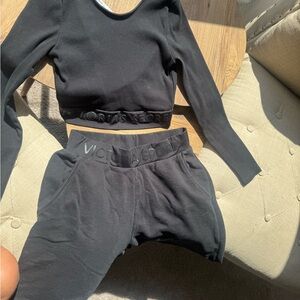 Victoria sport set (xs open back long sleeve top and s size joggers) worn twice